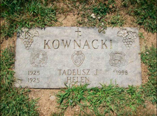 Kownacki's Headstone.png